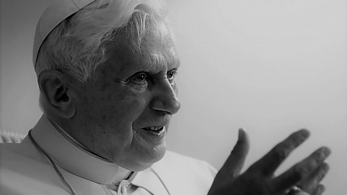 Nie żyje papież senior Benedykt XVI